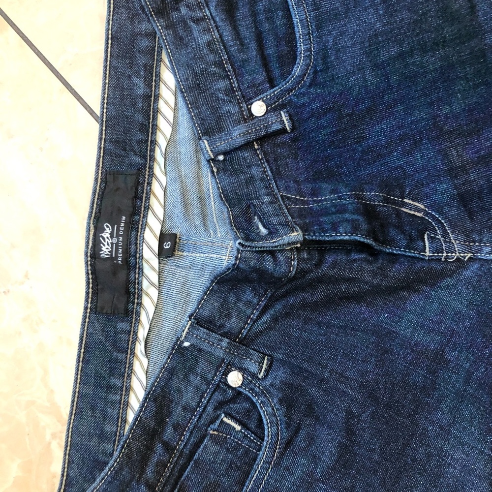 Jeans - Picture 5 of 9